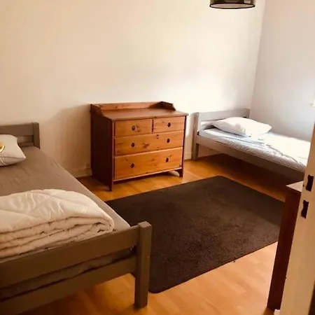 Illzach, 5 Personnes * Illzach